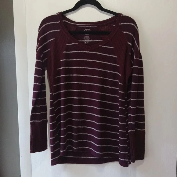 Long Sleeve Tees Bundle of 3 Yellow Purple Striped Black Red Buffalo Plaid Small - Picture 5 of 16